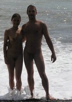 Молодая девушка хвастается откровенными снимками с голыми дойками на отдыхе 18 фото Молодая девушка хвастается откровенными снимками с голыми дойками на отдыхе 18 фото