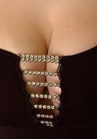 Модельки показывают свои пышные буфера 10 фото Модельки показывают свои пышные буфера 10 фото