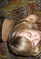 Мужик возбудился, увидев полуголую пассию 3 фото Мужик возбудился, увидев полуголую пассию 3 фото