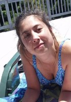 Латинка с натуральными дойками загорает топлесс и принимает душ 1 фото Латинка с натуральными дойками загорает топлесс и принимает душ 1 фото