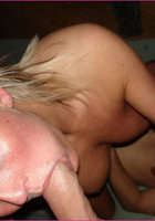 Подруга делает минет и тащится от двойного проникновения 2 фото Подруга делает минет и тащится от двойного проникновения 2 фото