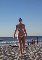 Весёлая компания отдыхает на море 7 фото Весёлая компания отдыхает на море 7 фото