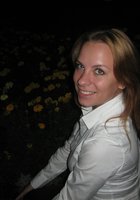 Эффектная подруга снимает верхнюю одежду и лифчик 2 фото Эффектная подруга снимает верхнюю одежду и лифчик 2 фото