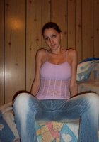 Подруга запустила пальцы в свою киску 7 фото Подруга запустила пальцы в свою киску 7 фото