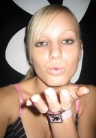 Девица позирует в ванной комнате 19 фото Девица позирует в ванной комнате 19 фото