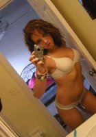 Аппетитная блондинка трахает себя пальцами перед зеркалом 3 фото Аппетитная блондинка трахает себя пальцами перед зеркалом 3 фото