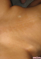 Стройная красотка дождалась партнера с работы и занялась с ним сексом на диване 16 фото Стройная красотка дождалась партнера с работы и занялась с ним сексом на диване 16 фото