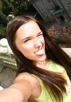 Виктория возбудила себя вибратором и отдалась соседу 4 фото Виктория возбудила себя вибратором и отдалась соседу 4 фото