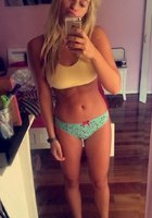 Селфи голых сисечек молодых пошлячек из ванных и спален 17 фото Селфи голых сисечек молодых пошлячек из ванных и спален 17 фото