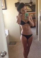 Самые развратные студентки делают селфи для бойфрендов 5 фото Самые развратные студентки делают селфи для бойфрендов 5 фото