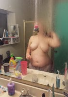 Сочные пышки хвастают большими сиськами на домашних снимках 6 фото Сочные пышки хвастают большими сиськами на домашних снимках 6 фото