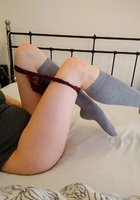 Девушки в носках и гольфах показывают ноги и упругие ягодицы 11 фото Девушки в носках и гольфах показывают ноги и упругие ягодицы 11 фото