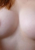 Сучка с пирсингом в сосках светит телом в трусиках и голая у штор 14 фото Сучка с пирсингом в сосках светит телом в трусиках и голая у штор 14 фото