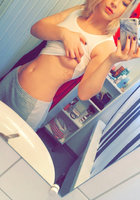 Белокурые телки со стройными фигурами демонстрируют свои обнаженные прелести 14 фото Белокурые телки со стройными фигурами демонстрируют свои обнаженные прелести 14 фото