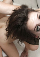 Чувак целует привлекательную подружку и страстно долбит ее в очко 9 фото Чувак целует привлекательную подружку и страстно долбит ее в очко 9 фото